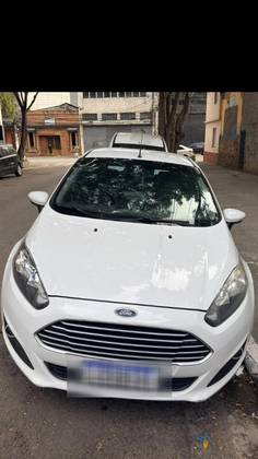 FORD FIESTA 1.6 SE HATCH 16V FLEX 4P POWERSHIFT FORD FIESTA 1.6 SE HATCH 16V FLEX 4P POWERSHIFT